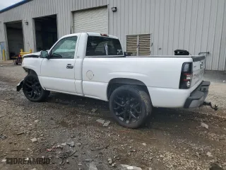 2004 Chevrolet Silverado 1500 LS with VIN 1GCEC14V84Z108022, listed as a Copart auction lot 73192974 with 161,919 mi miles and Salvage Title. Bid and sale history available at carsss.com. Image 2.