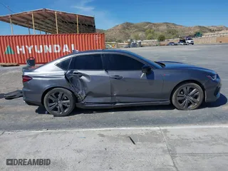 2022 Acura TLX w/A-Spec Package with VIN 19UUB5F52NA003934, listed as a IAAI auction lot 41817694 with 38,273 mi miles. Bid and sale history available at carsss.com. Image 13.