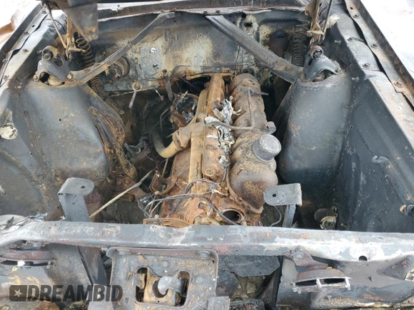 1966 Ford Mustang z VIN 6F07T218847, wystawiony jako Copart lot #84268704 z przebiegiem Nie podano mil oraz Nie do naprawy • Non repairable. Historia ofert i sprzedaży dostępna na DreamBid. Obrazek 11.