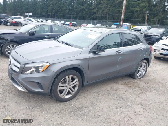 2015 Mercedes-Benz GLA-Class GLA 250 with VIN WDCTG4EB5FJ148748, listed as a IAAI auction lot 41827369 with 62,310 mi miles. Bid and sale history available at carsss.com. Image 17.