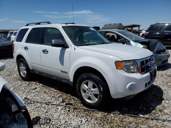 2008 Ford Escape XLT with VIN 1FMCU93148KB47296, listed as a Copart auction lot 58793065 with 116,218 mi miles and Salvage title. Bid and sale history available at DreamBid. Image 4.