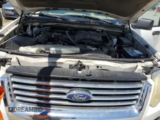 2006 Ford Explorer XLT with VIN 1FMEU63E16UB53195, listed as a Copart auction lot 62358065 with 211,283 mi miles and Salvage title. Bid and sale history available at DreamBid. Image 12.