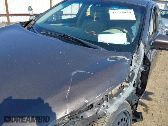 2014 Nissan Altima SV with VIN 1N4AL3AP0EC182870, listed as a IAAI auction lot 42115070 with 110,743 mi miles and . Bid and sale history available at DreamBid. Image 12.