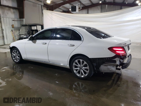 2019 Mercedes-Benz E-Class E 300 with VIN WDDZF4KB8KA548231, listed as a Copart auction lot 45130195 with 47,987 mi miles and Non Repairable. Bid and sale history available at carsss.com. Image 2.
