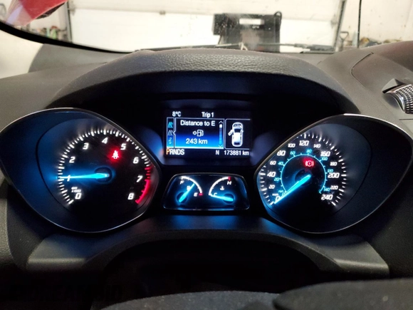 2013 Ford Escape SE with VIN 1FMCU9GX6DUB18752, listed as a Copart auction lot 88481935 with 173,881 mi miles and Salvage title. Bid and sale history available at DreamBid. Image 9.