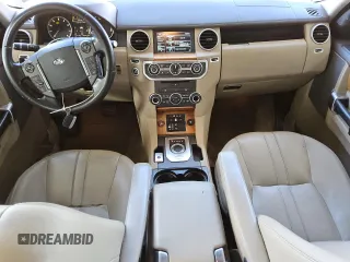 2015 Land Rover LR4 HSE z VIN SALAG2V67FA773312, wystawiony jako Copart lot #48328485 z przebiegiem 109 280 mil mil oraz Czysty tytuł • Clean title. Historia ofert i sprzedaży dostępna na DreamBid. Obrazek 8.