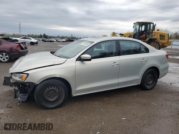 2012 Volkswagen Jetta SEL с VIN 3VWLX7AJ0CM310270, выставлен на аукционе Copart как лот 52650845 с пробегом 121 611 миль миль и Списание • Salvage title. История ставок и продаж доступна на DreamBid. Изображение 1.