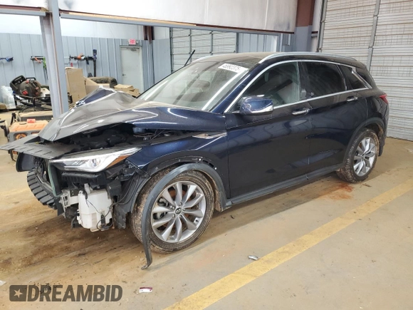 2019 Infiniti QX50 LUXE with VIN 3PCAJ5M18KF139072, listed as a Copart auction lot 46992375 with 39,313 mi miles and Salvage Title. Bid and sale history available at carsss.com. Image 1.