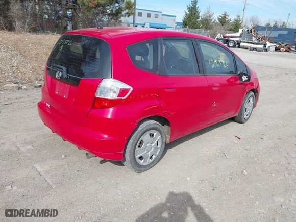 2013 Honda Fit with VIN JHMGE8H3XDC075496, listed as a IAAI auction lot 41863766 with 94,787 mi miles. Bid and sale history available at carsss.com. Image 4.