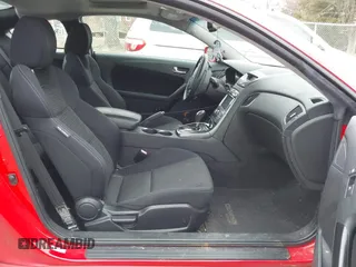 2012 Hyundai Genesis Coupe 2.0T с VIN KMHHT6KD0CU067817, выставлен на аукционе IAAI как лот 41414699 с пробегом 63 632 миль миль и . История ставок и продаж доступна на DreamBid. Изображение 5.