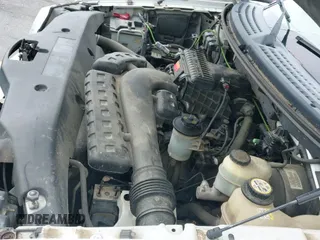 2004 Ford F-150 XLT with VIN 1FTPW14564KB94293, listed as a IAAI auction lot 42855596 with 270,938 mi miles and . Bid and sale history available at DreamBid. Image 12.