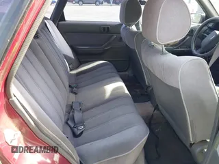 1991 Toyota Camry z VIN JT2SV21E0M3462782, wystawiony jako IAAI lot #41841451 z przebiegiem 214 611 mil mil oraz . Historia ofert i sprzedaży dostępna na DreamBid. Obrazek 8.