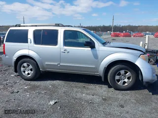 2006 Nissan Pathfinder SE with VIN 5N1AR18W96C652790, listed as a IAAI auction lot 41934579 with 148,099 mi miles. Bid and sale history available at carsss.com. Image 13.