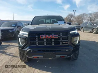 2024 GMC Canyon 4WD AT4 with VIN 1GTP6DEK9R1118926, listed as a IAAI auction lot 40998280 with 10,958 mi miles. Bid and sale history available at carsss.com. Image 12.