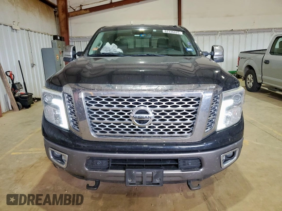 2016 Nissan Titan Pro-4X with VIN 1N6BA1F44GN509606, listed as a Copart auction lot 62336625 with 258,040 mi miles and Salvage title. Bid and sale history available at DreamBid. Image 5.