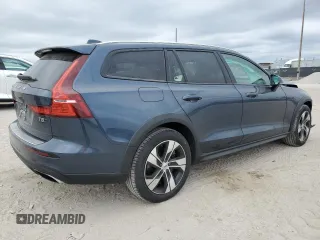 2020 Volvo V60 z VIN YV4102WK5L1030373, wystawiony jako Copart lot #88530625 z przebiegiem 37 296 mil mil oraz Nie do naprawy • Non repairable. Historia ofert i sprzedaży dostępna na DreamBid. Obrazek 3.