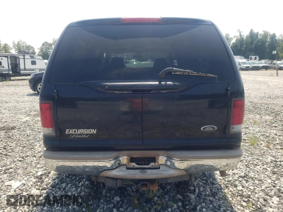 2000 Ford Excursion Limited with VIN 1FMNU42L1YEC61687, listed as a Copart auction lot 67590714 with 219,386 mi miles and Salvage title. Bid and sale history available at DreamBid. Image 6.