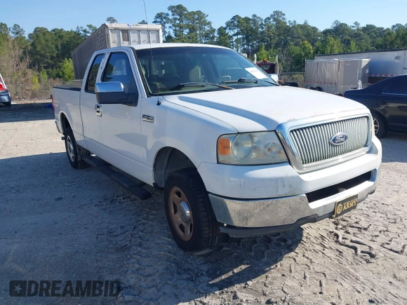 2005 Ford F-150 STX with VIN 1FTRX12W75NB89587, listed as a IAAI auction lot 41834540 with 326,100 mi miles. Bid and sale history available at carsss.com. Image 1.