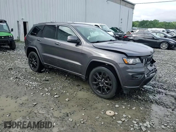 2017 Jeep Grand Cherokee Altitude z VIN 1C4RJFAG9HC720250, wystawiony jako Copart lot #56956155 z przebiegiem 138 879 mil mil oraz Szkoda całkowita • Salvage title. Historia ofert i sprzedaży dostępna na DreamBid. Obrazek 14.