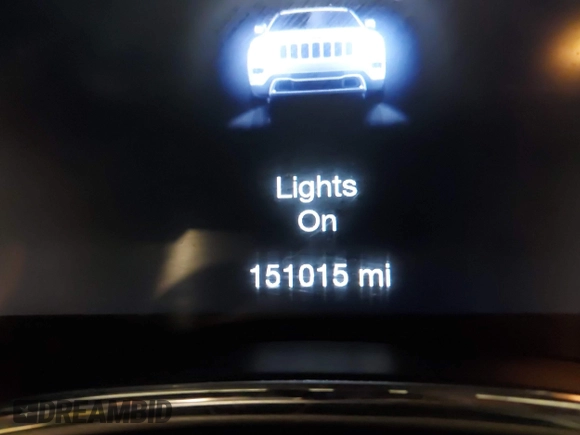 2018 Jeep Grand Cherokee Limited with VIN 1C4RJFBG2JC397163, listed as a IAAI auction lot 41951815 with 151,015 mi miles and . Bid and sale history available at DreamBid. Image 15.