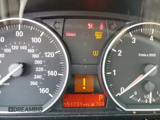 2009 BMW 1 Series 128i z VIN WBAUP73559VK76443, wystawiony jako Copart lot #58270455 z przebiegiem 151 731 mil mil oraz Szkoda całkowita • Salvage title. Historia ofert i sprzedaży dostępna na DreamBid. Obrazek 9.