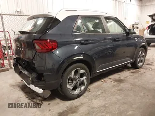 2024 Hyundai Venue SEL with VIN KMHRC8A33RU332537, listed as a IAAI auction lot 40965362 with 6,223 mi miles and . Bid and sale history available at DreamBid. Image 4.