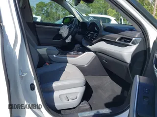 2021 Toyota Highlander Hybrid Limited with VIN 5TDYARAH2MS009326, listed as a IAAI auction lot 41674315 with 76,104 mi miles and . Bid and sale history available at DreamBid. Image 5.