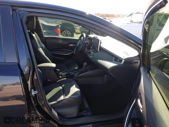 2020 Toyota Corolla XSE with VIN JTDT4RCEXLJ031641, listed as a IAAI auction lot 41305192 with 15,605 mi miles. Bid and sale history available at carsss.com. Image 5.