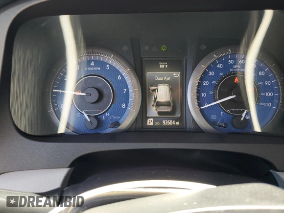 2018 Toyota Sienna LE Auto Access Seat z VIN 5TDKZ3DC5JS940670, wystawiony jako Copart lot #63253685 z przebiegiem 92 604 mil mil oraz Szkoda całkowita • Salvage title. Historia ofert i sprzedaży dostępna na DreamBid. Obrazek 9.