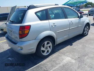 2005 Pontiac Vibe z VIN 5Y2SL63835Z410900, wystawiony jako IAAI lot #42299386 z przebiegiem 131 207 mil mil oraz . Historia ofert i sprzedaży dostępna na DreamBid. Obrazek 4.