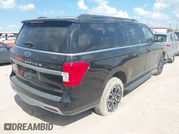 2024 Ford Expedition Max XLT with VIN 1FMJK1H84REA38728, listed as a IAAI auction lot 42584846 with 44,147 mi miles and . Bid and sale history available at DreamBid. Image 4.