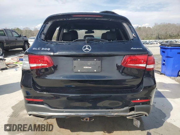 2019 Mercedes-Benz GLC 300 z VIN WDC0G4KB8KV178773, wystawiony jako Copart lot #47214385 z przebiegiem 62 831 mil mil oraz Nie do naprawy • Non repairable. Historia ofert i sprzedaży dostępna na DreamBid. Obrazek 6.