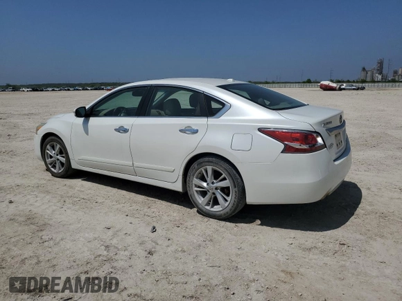 2014 Nissan Altima S with VIN 1N4AL3AP9EC116267, listed as a Copart auction lot 50565465 with 272,019 mi miles and Salvage Title. Bid and sale history available at DreamBid. Image 2.