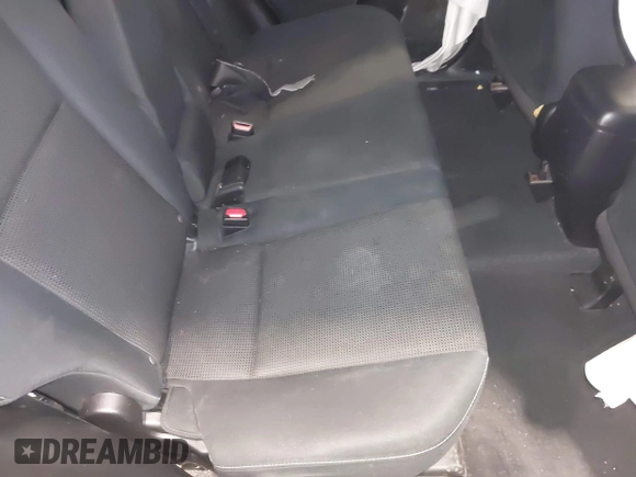 2018 Toyota RAV4 XLE with VIN 2T3RFREV3JW817989, listed as a IAAI auction lot 41636957 with 182,265 mi miles. Bid and sale history available at carsss.com. Image 8.