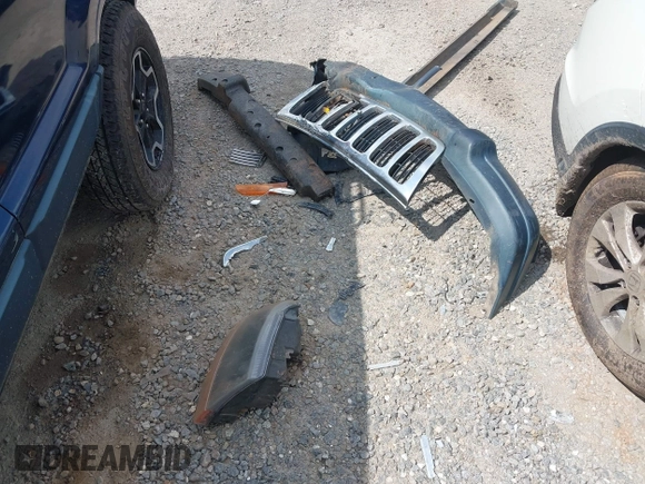 2001 Jeep Grand Cherokee Laredo с VIN 1J4GW48N61C543402, выставлен на аукционе IAAI как лот 42601612 с пробегом 160 934 миль миль и . История ставок и продаж доступна на DreamBid. Изображение 12.