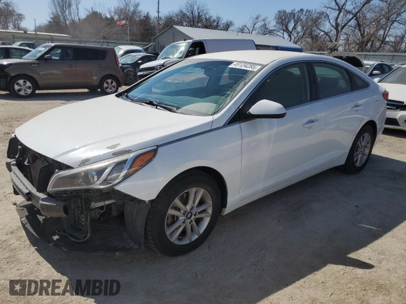 2016 Hyundai Sonata SE with VIN 5NPE24AF7GH331469, listed as a Copart auction lot 49124285 with 136,221 mi miles and Salvage Title. Bid and sale history available at DreamBid. Image 1.