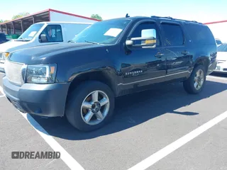 2014 Chevrolet Suburban LT z VIN 1GNSCJE02ER116017, wystawiony jako IAAI lot #42308074 z przebiegiem 228 365 mil mil oraz . Historia ofert i sprzedaży dostępna na DreamBid. Obrazek 17.