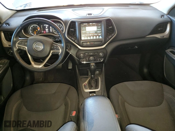 2017 Jeep Cherokee Latitude с VIN 1C4PJLCB0HW502753, выставлен на аукционе Copart как лот 64285875 с пробегом 111 659 миль миль и Списание • Salvage title. История ставок и продаж доступна на DreamBid. Изображение 8.