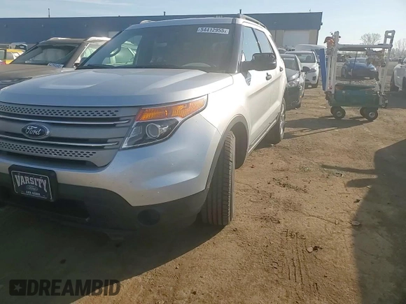 2013 Ford Explorer с VIN 1FM5K8B82DGC58983, выставлен на аукционе Copart как лот 54412955 с пробегом 214 378 миль миль и На запчасти • Non repairable. История ставок и продаж доступна на DreamBid. Изображение 14.
