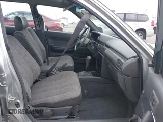 1990 Toyota Camry z VIN 4T1SV24E0LU190211, wystawiony jako IAAI lot #42368986 z przebiegiem 145 167 mil mil oraz . Historia ofert i sprzedaży dostępna na DreamBid. Obrazek 5.