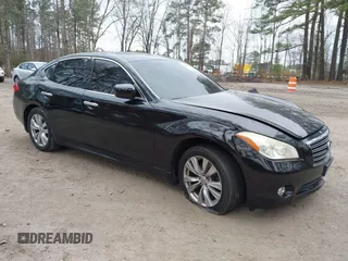 2011 Infiniti M37 with VIN JN1BY1AR4BM374744, listed as a IAAI auction lot 41502845 with 206,738 mi miles. Bid and sale history available at carsss.com. Image 1.