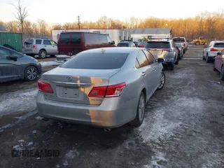 2010 Lexus ES 330 with VIN JTHBK1EG5A2403295, listed as a IAAI auction lot 41374180 with 226,428 mi miles and . Bid and sale history available at DreamBid. Image 4.