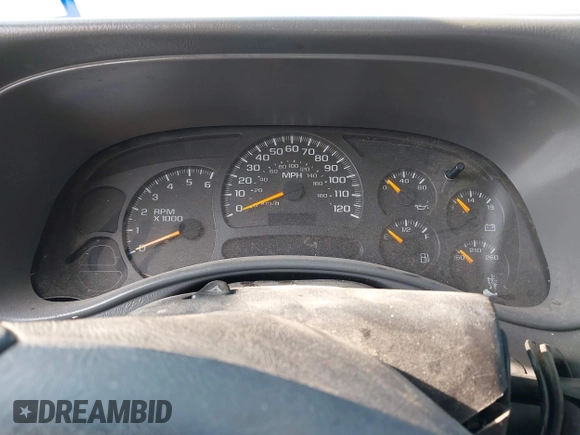 2003 Chevrolet Suburban Z71 with VIN 3GNFK16Z43G112291, listed as a IAAI auction lot 42148059 with Not Provided miles. Bid and sale history available at carsss.com. Image 7.
