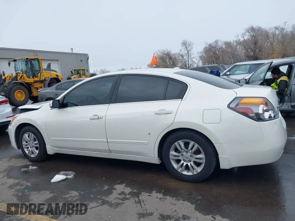 2011 Nissan Altima 2.5 S with VIN 1N4AL2AP1BN442980, listed as a IAAI auction lot 41603298 with 135,481 mi miles. Bid and sale history available at carsss.com. Image 14.