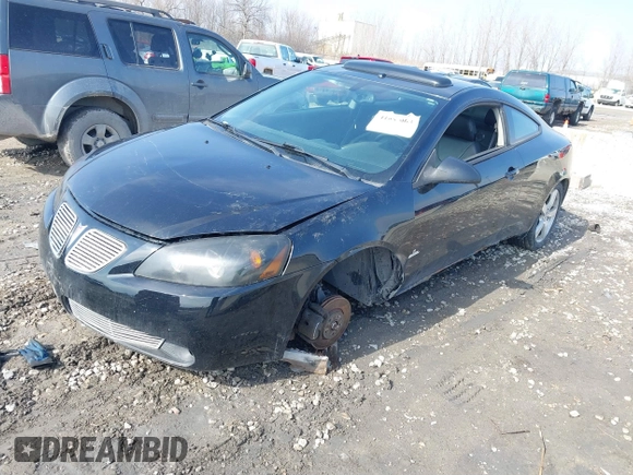 2007 Pontiac G6 GXP with VIN 1G2ZM177X74169969, listed as a IAAI auction lot 41654663 with 170,469 mi miles. Bid and sale history available at carsss.com. Image 2.