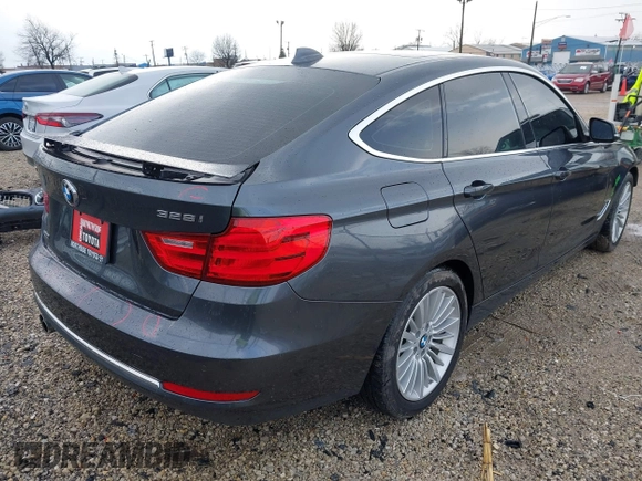 2015 BMW 3 Series 328i Gran Turismo xDrive с VIN WBA3X5C59FD561504, выставлен на аукционе IAAI как лот 41951220 с пробегом 86 649 миль миль и . История ставок и продаж доступна на DreamBid. Изображение 4.