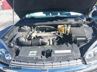 2005 Chevrolet Malibu with VIN 1G1ZS52F15F332817, listed as a IAAI auction lot 41080228 with 158,235 mi miles. Bid and sale history available at carsss.com. Image 10.
