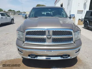2009 Dodge Ram 1500 SLT with VIN 1D3HV13TX9J517224, listed as a IAAI auction lot 42044124 with 200,262 mi miles. Bid and sale history available at carsss.com. Image 11.