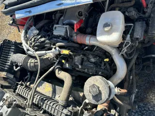 2022 Chevrolet Silverado 1500 with VIN 1HTKHPVK8NH823923, listed as a Copart auction lot 42861245 with 4,864 mi miles and Clean Title. Bid and sale history available at DreamBid. Image 7.