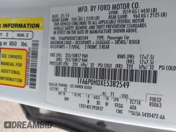 2014 Ford Fusion SE with VIN 1FA6P0HDXE5382549, listed as a IAAI auction lot 41878304 with 232,000 mi miles. Bid and sale history available at carsss.com. Image 9.